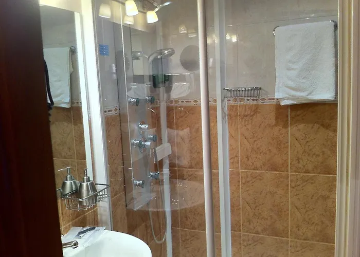 招待所 Ab多米尼膳食公寓 圣塞瓦斯蒂安