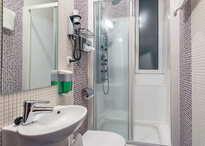 ペンシオン アブ ドミニ * サン・セバスティアン