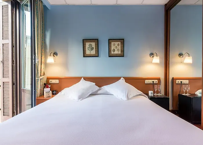 招待所 Ab多米尼膳食公寓 圣塞瓦斯蒂安